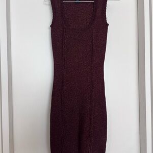Elegant Burgundy Sleeveless Dress